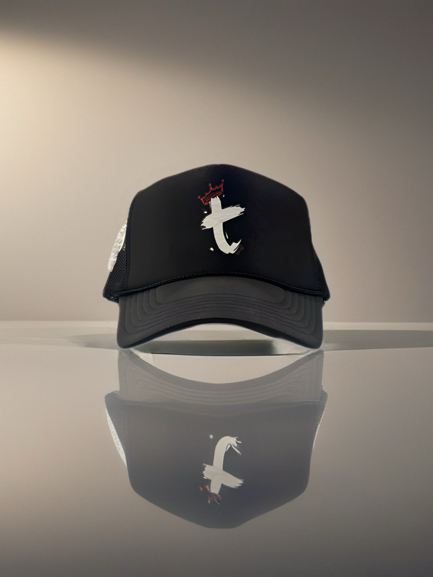 KP TRUCKER (CROSS)